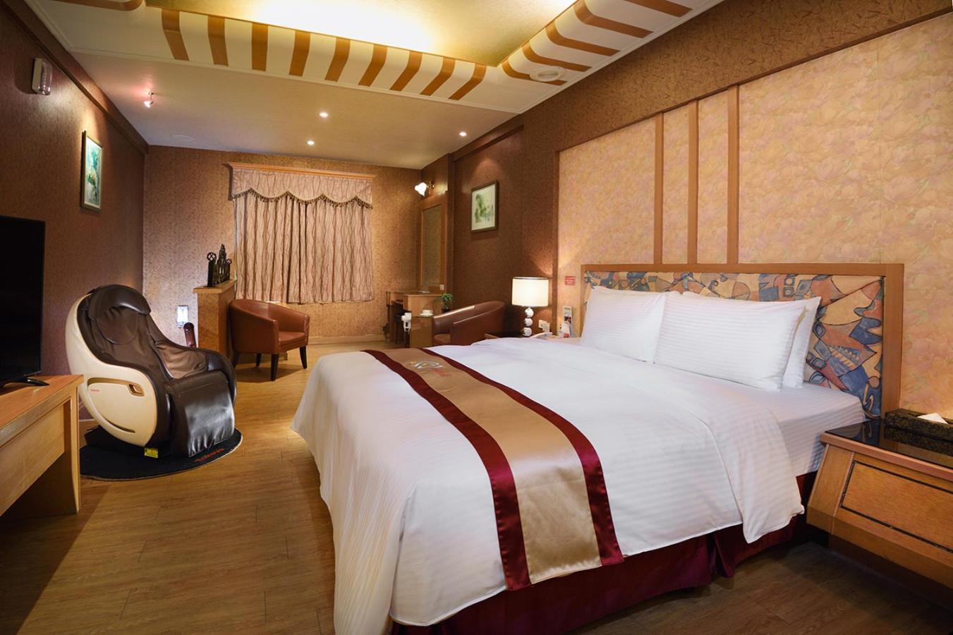 Natoli Motel Тайнань Экстерьер фото